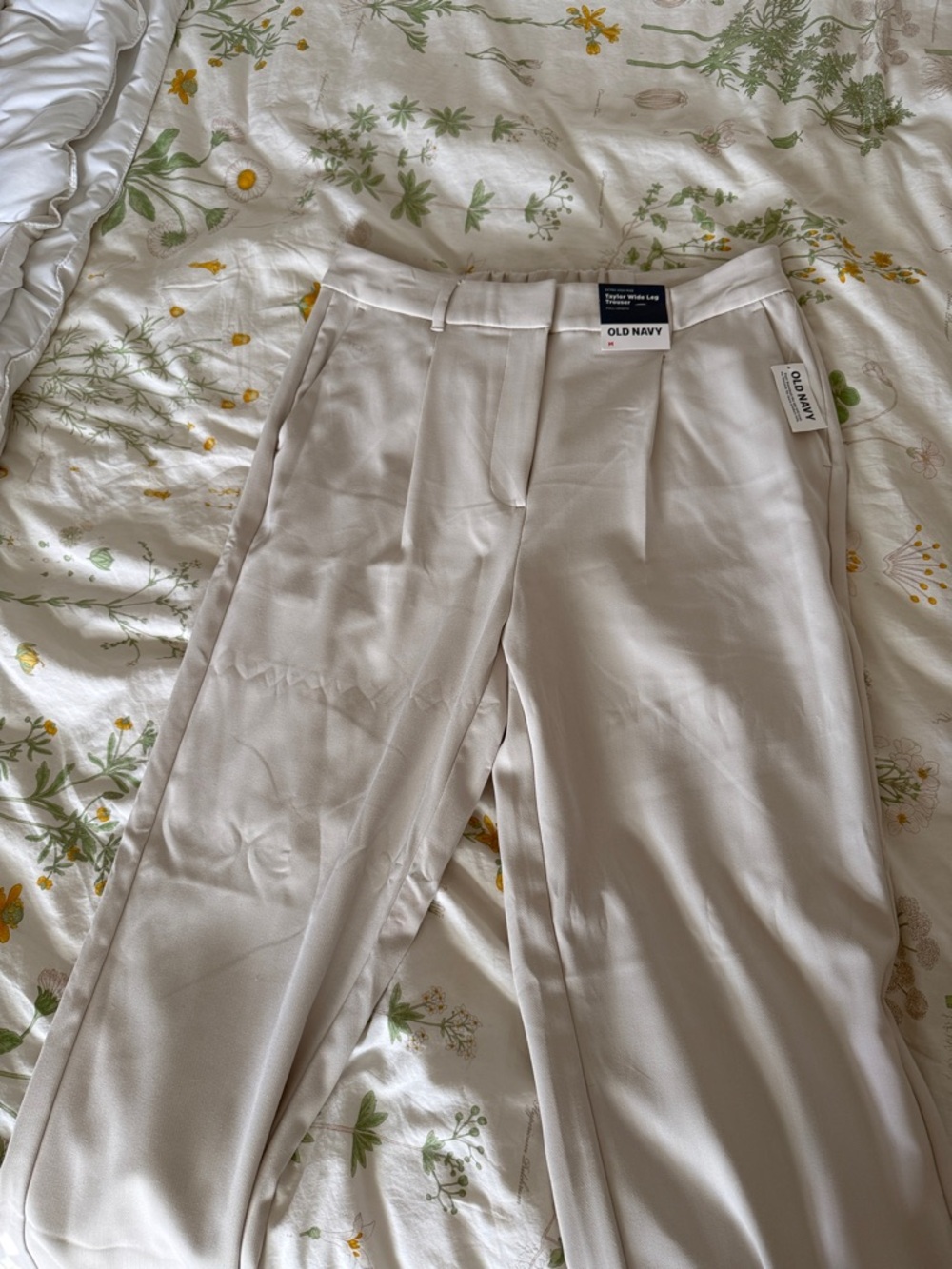 Old Navy Light Cream Straight-Leg Trousers